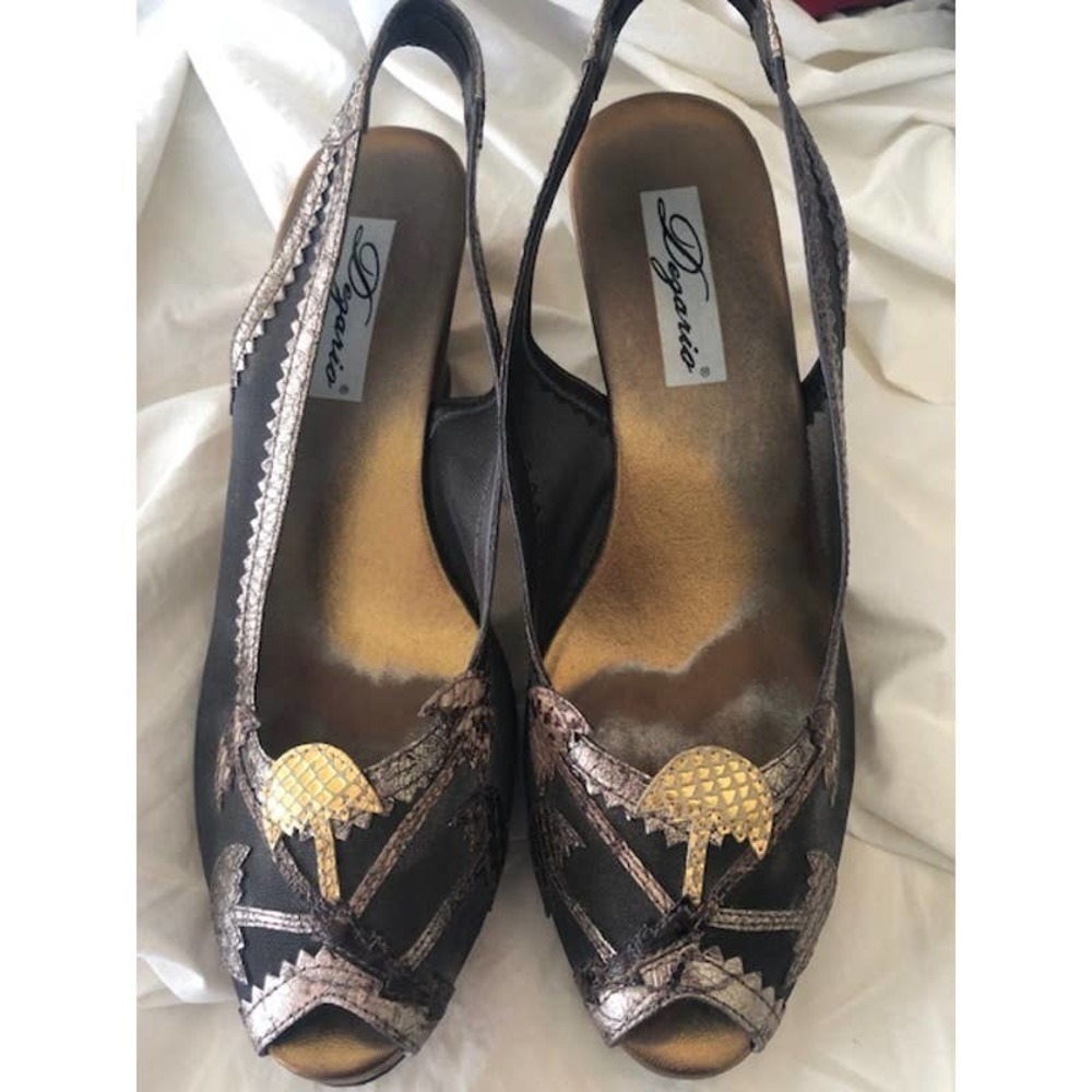 Dezario Leather & Mesh Wedge Gold and Brown Open Toe Shoes SZ 9  *